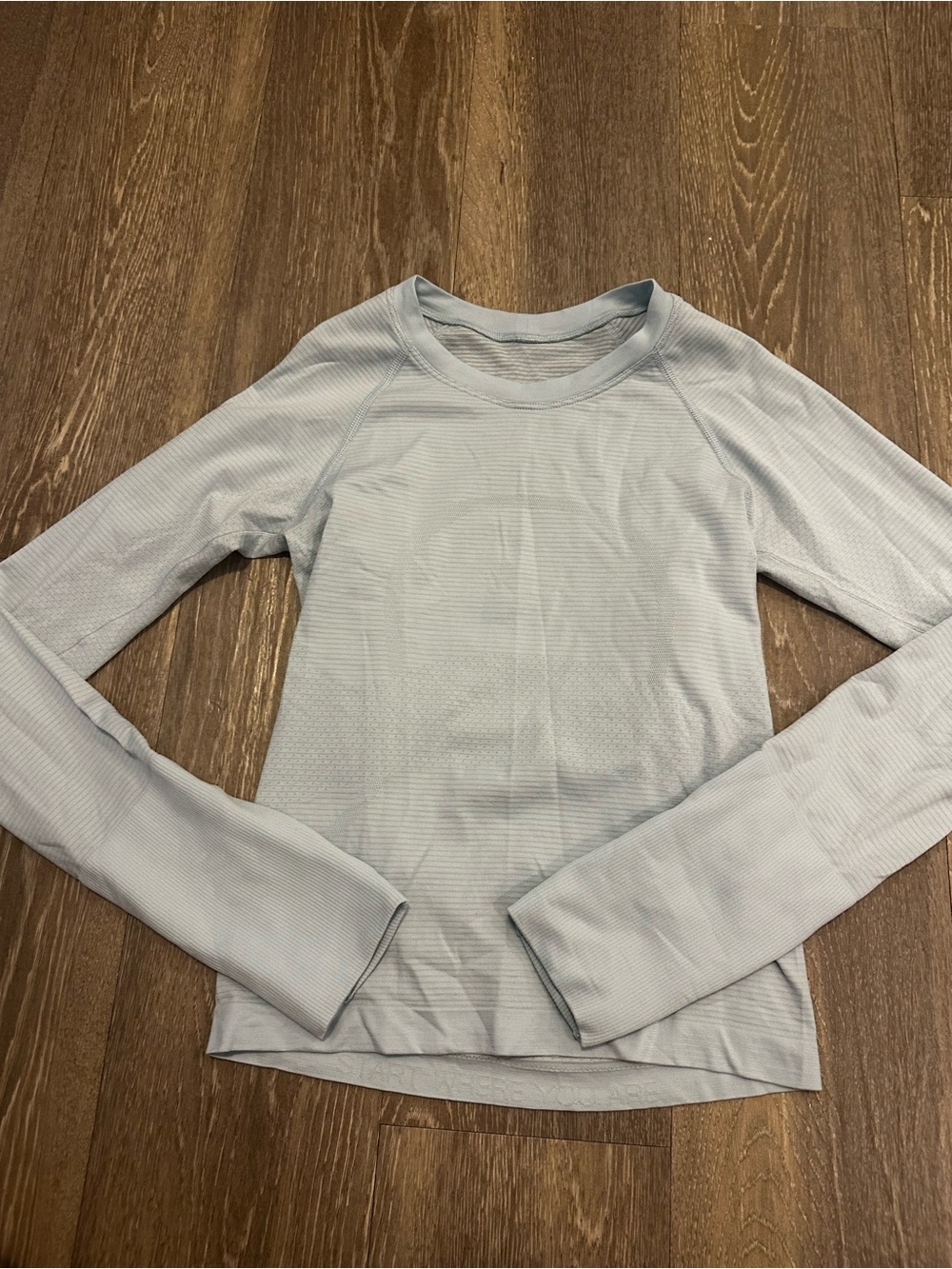 Lululemon Swiftly Tech Longsleeve - Race Length - Picture 2 of 3